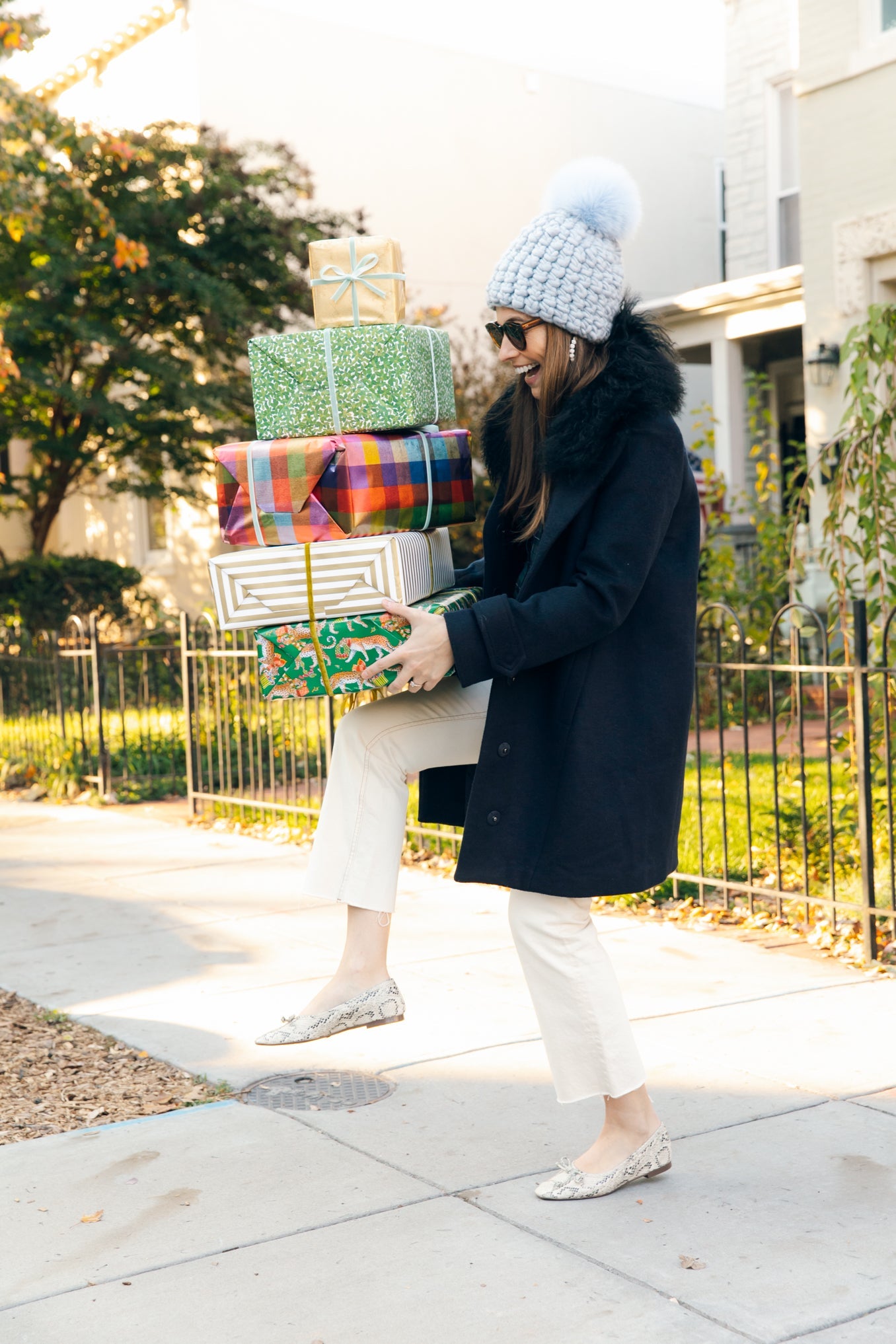 Glacier Beanie Pomster