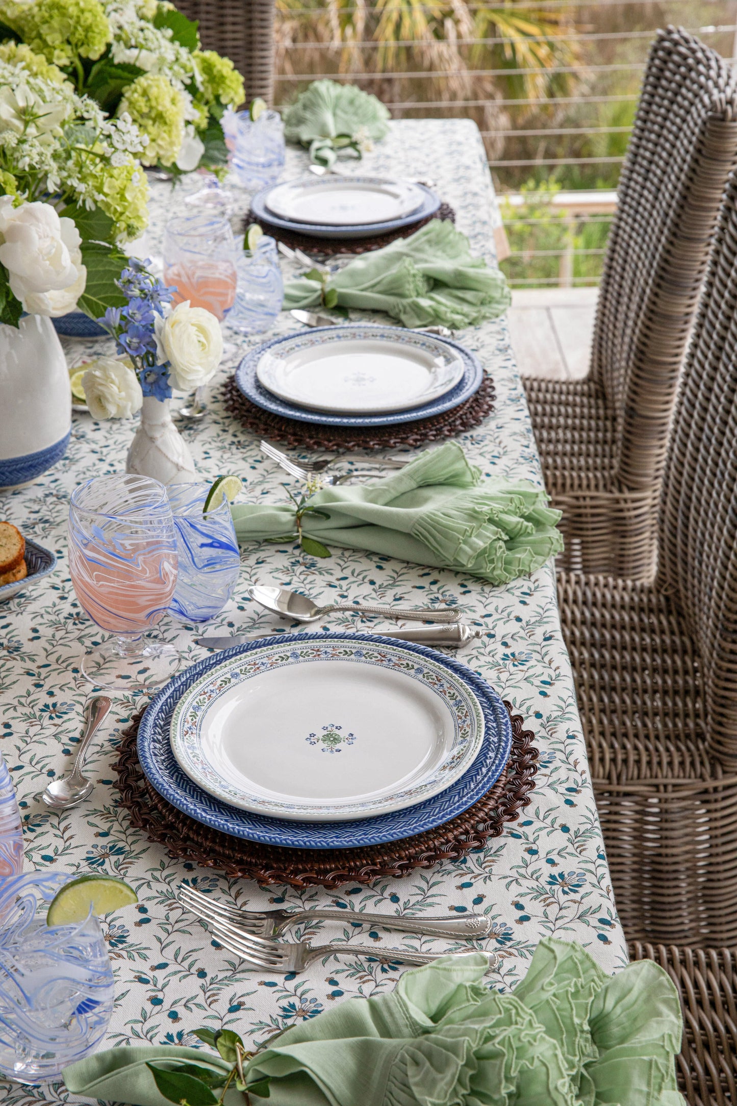 Tofino Botanical Tablecloth