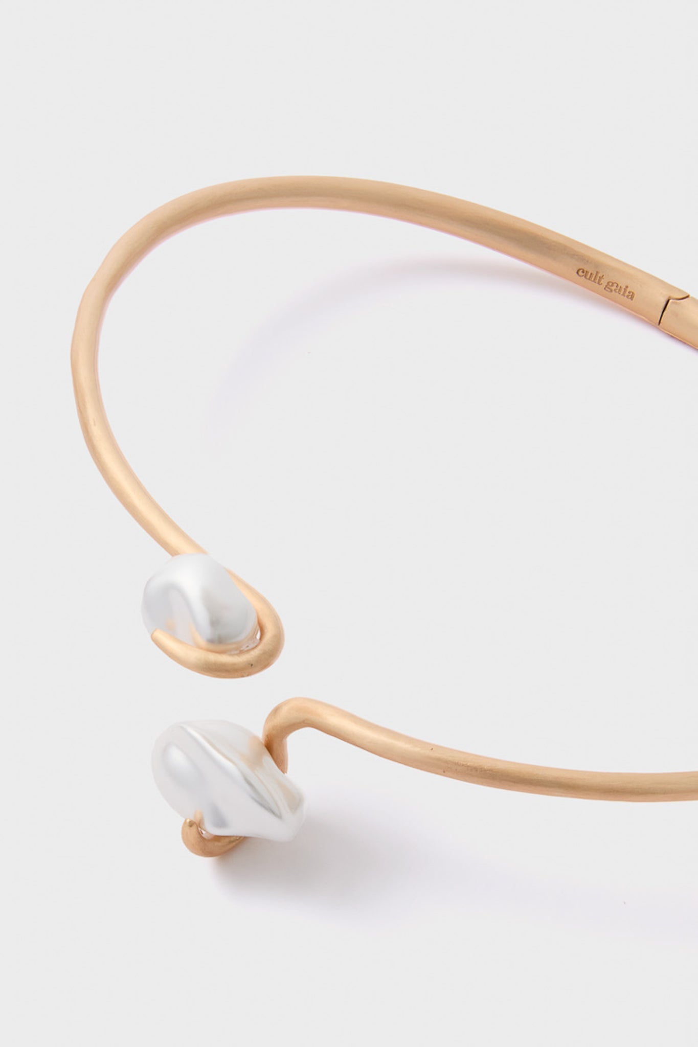 Matte Brass Marais Choker