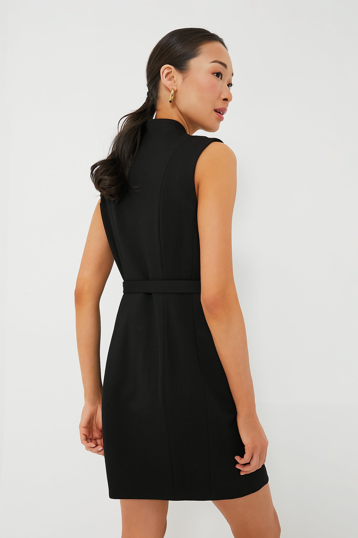 Black Sleeveless Dahlia Dress