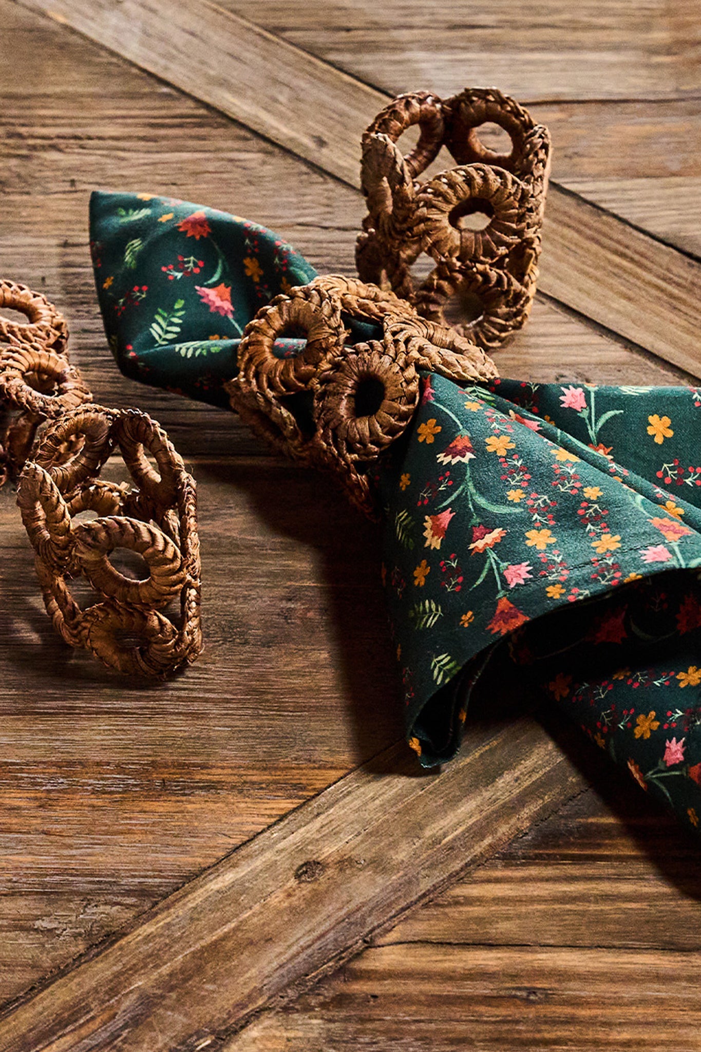 Natural Rustic Ring Napkin Ring Set of 4