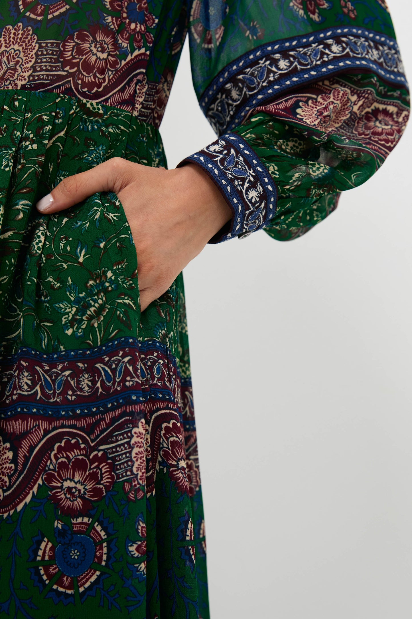 Green Melba Print Long Sleeve Midi Dress
