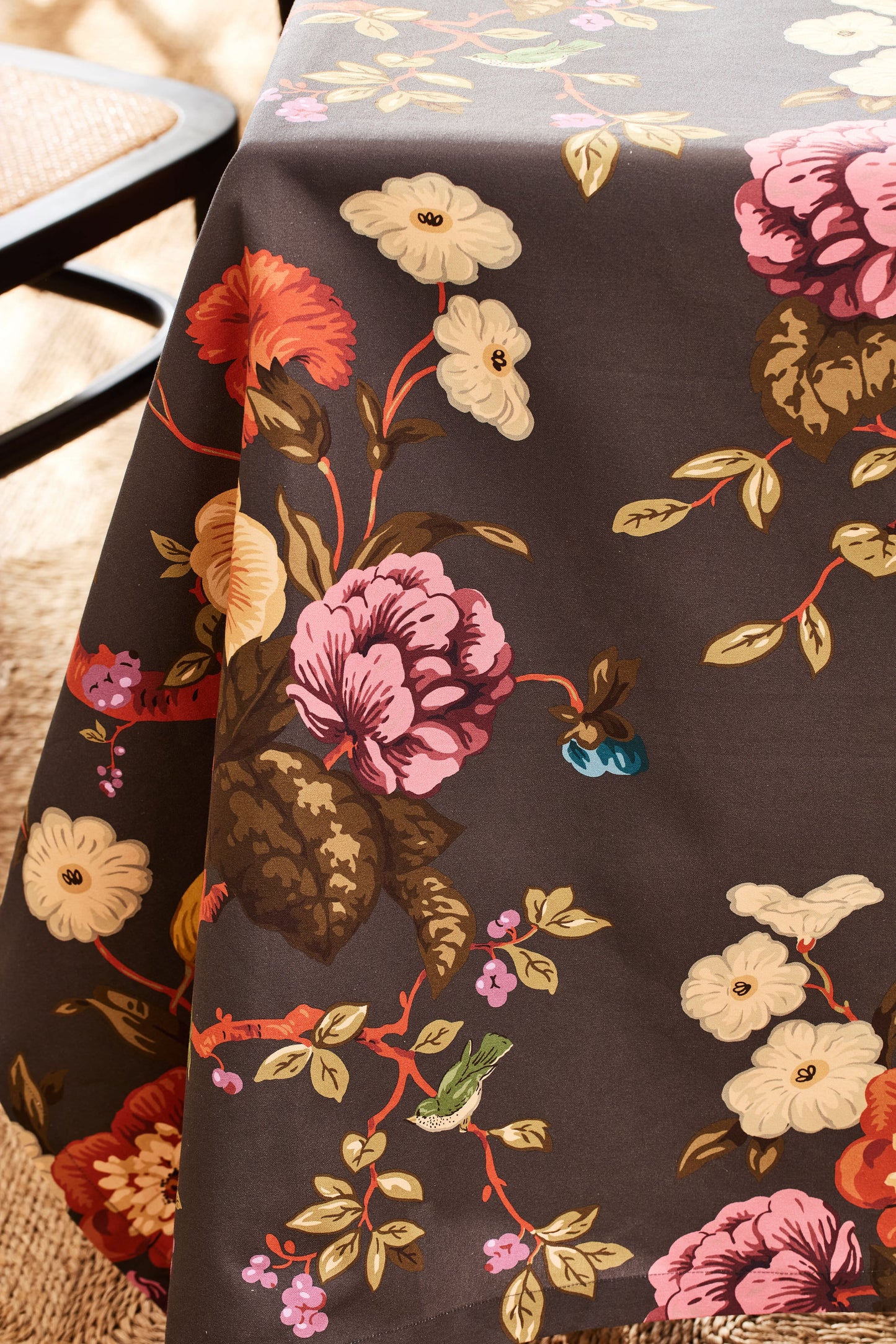 Baroque Floral Tablecloth