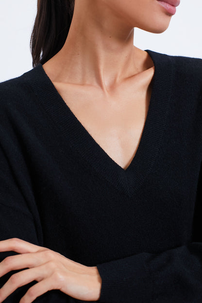 Black Emma Cashmere Boyfriend Crewneck