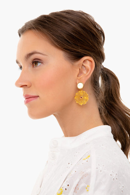 Golden Eye Flower Earrings