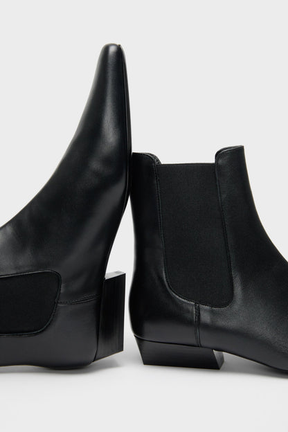 Black Wally Chelsea Boot