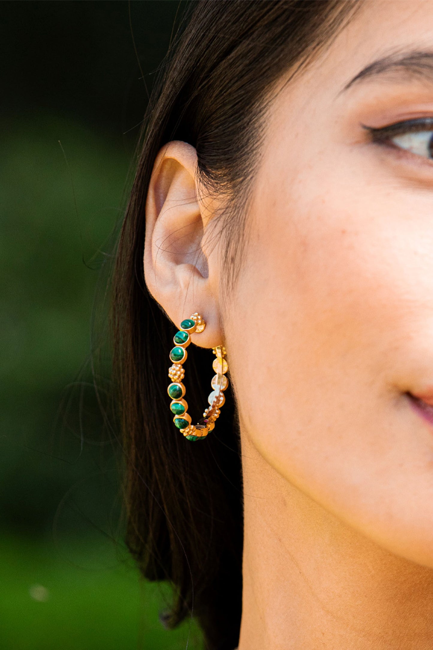 Berry Gem Medium Hoop Earrings - Malachite